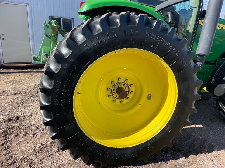 2004-john-deere-8120-image-6