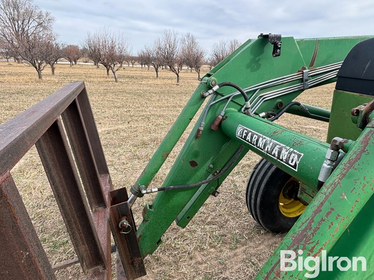 john-deere-2840-image-11