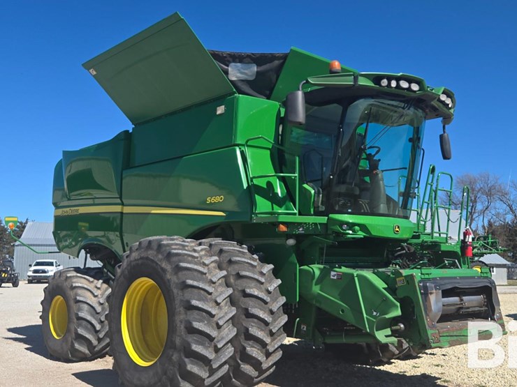 2013-john-deere-s680-image-3