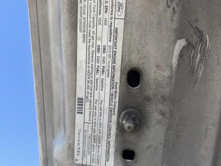 2010-ford-f450-image-10