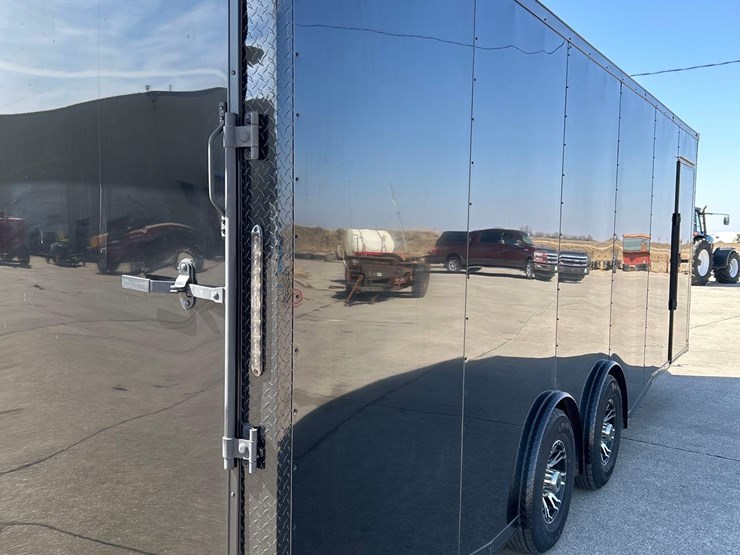 like-new--2025-steel-pines-cargo-llc-8-1/2ft-x-24ft-bumper-hitch-enclosed-trailer--1-owner-image-20