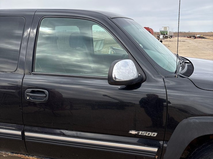 2001-chevrolet-1500-image-19