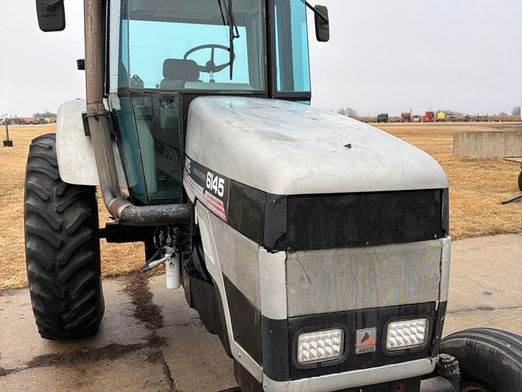 agco-white-6145-image-27