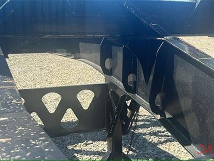 2023-manac-log-trailer-image-26