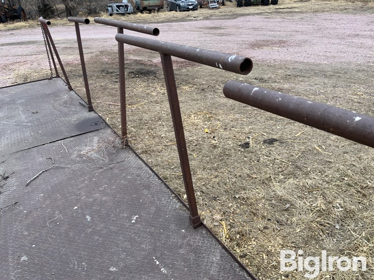 telehandler-20’-cat-walk-image-12