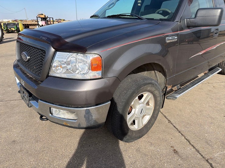 2004-ford-f150-image-23
