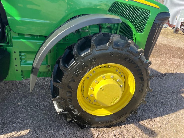 2004-john-deere-8120-image-21