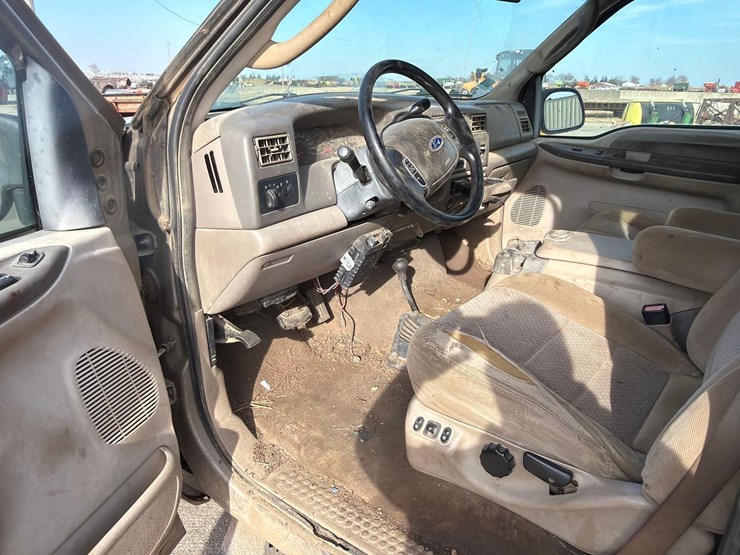 2004-ford-f250-image-34