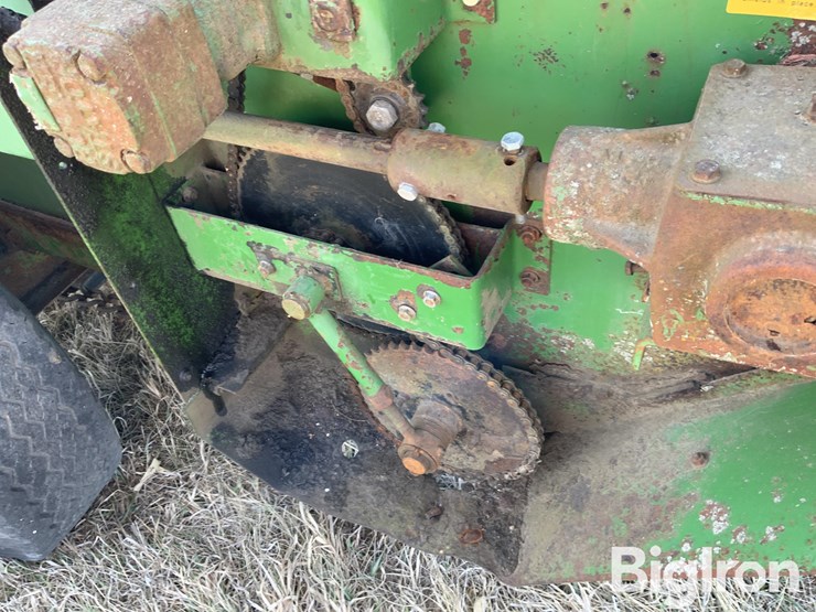 john-deere-350-image-16