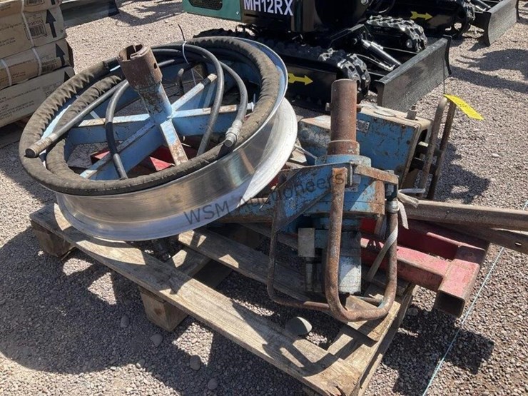 condux-hydraulic-cable-puller-image-1