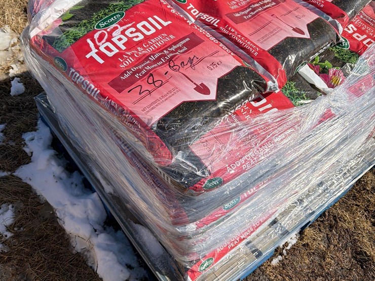 pallet-of-top-soil-image-2