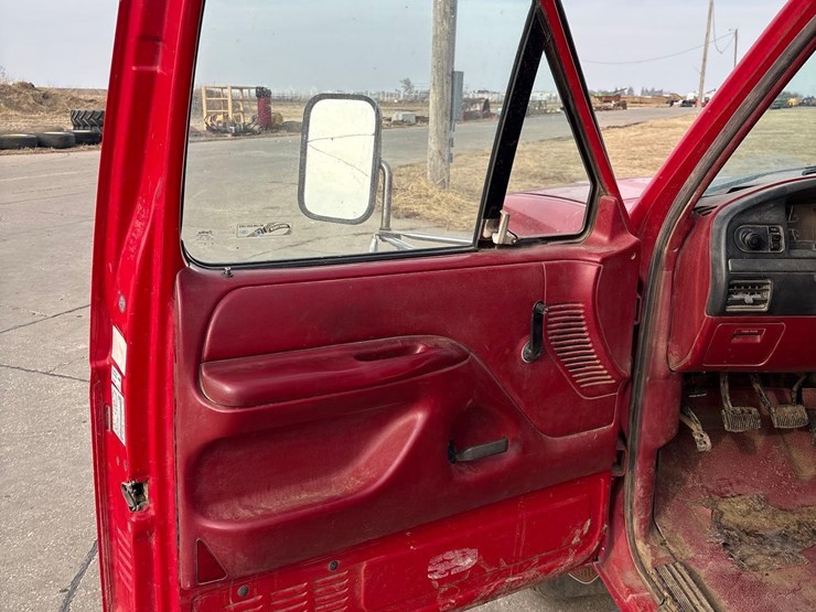 1993-ford-f350-image-32