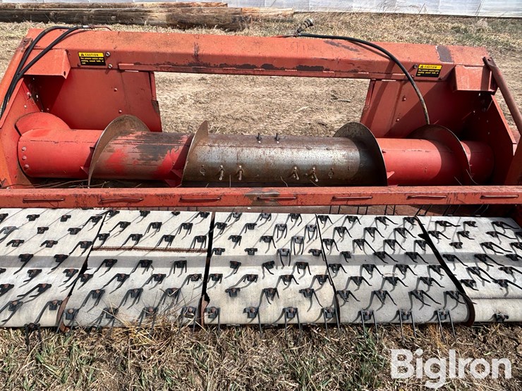 international-810-image-11