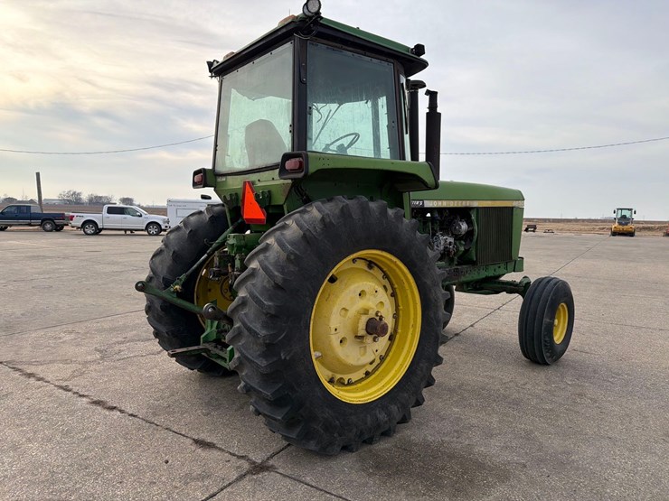 john-deere-4630-image-4