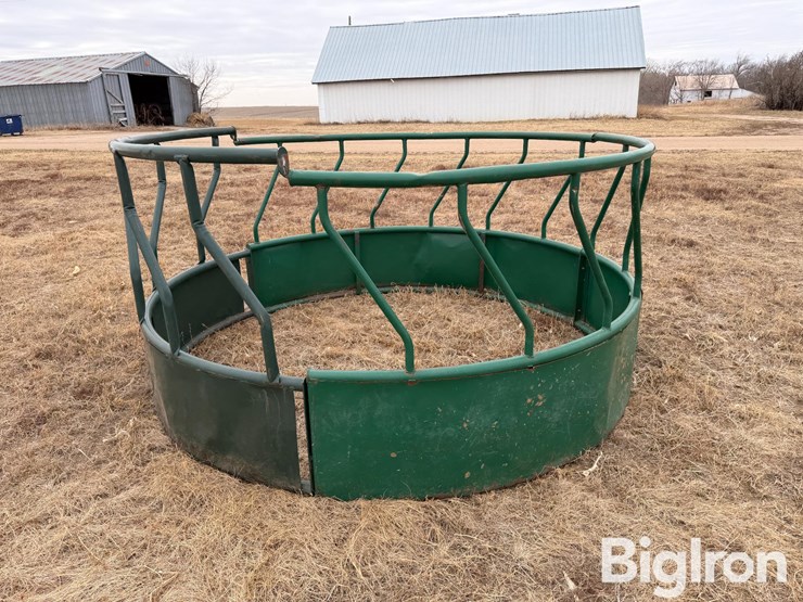 round-bale-feeder-image-3