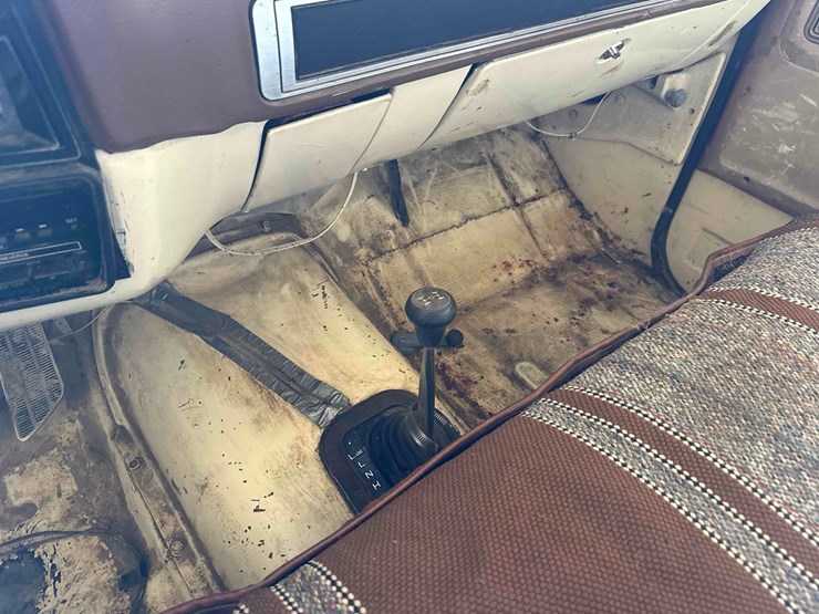 1978-gmc-sierra-grande-25-image-24