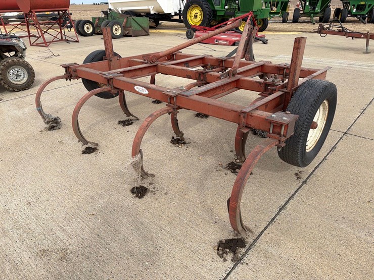 bush-hog-10-shank-chisel-plow-image-4