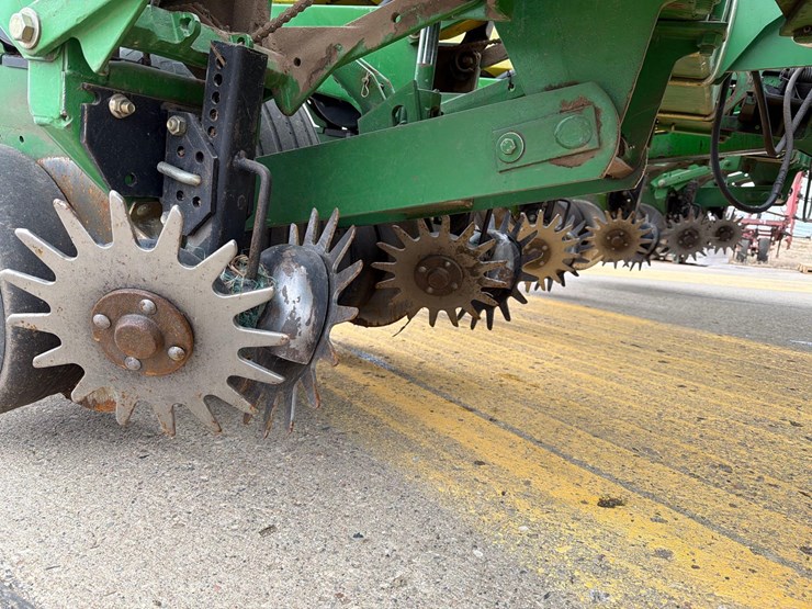 john-deere-1760-image-12