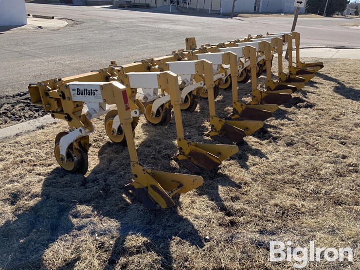 buffalo-62000830-8r30-cultivator-image-7