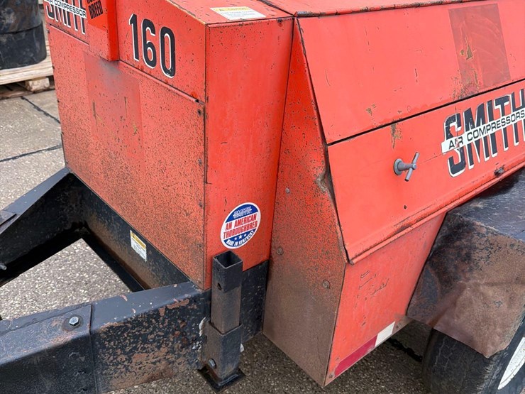 1997-smith-160gp-portable-air-compressor-image-11