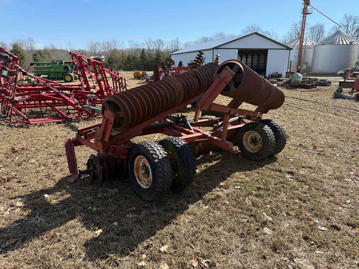 brillion-x-fold-28’-packer-image-3