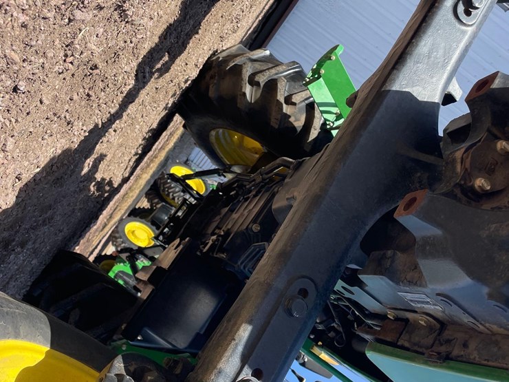 2004-john-deere-5420-image-31