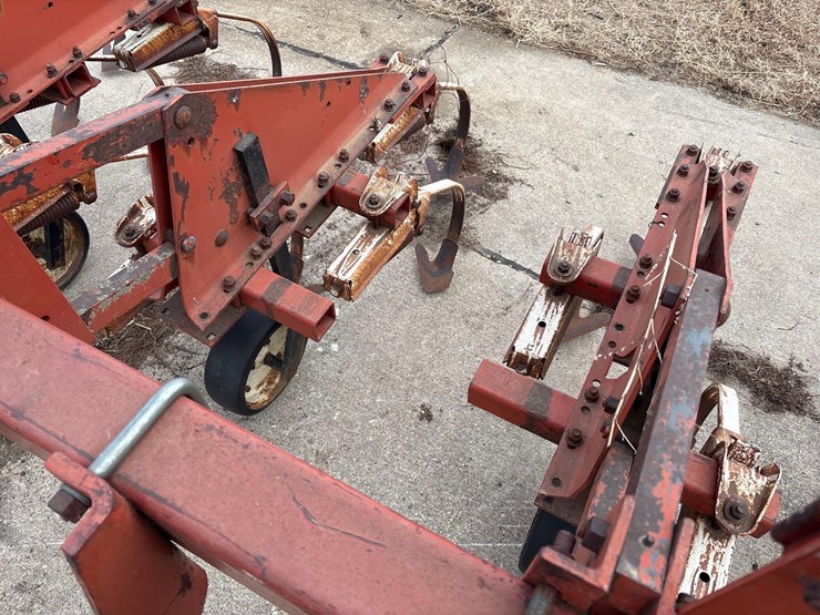 international-133-image-11