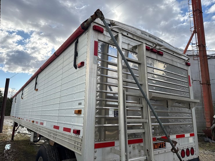 2004-timpte-hopper-bottom-image-20