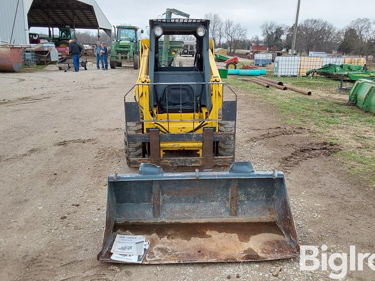 1993-gehl-3410-image-2