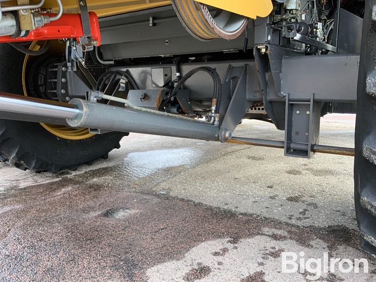 2014-caterpillar-c13-image-12