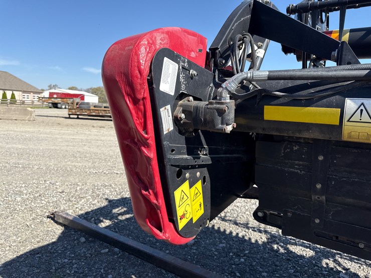 2013-case-ih-2152-image-29