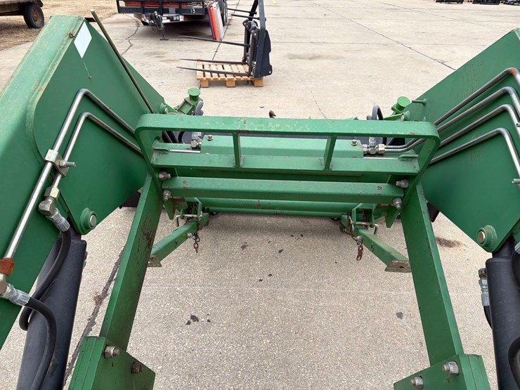 john-deere-10-image-15