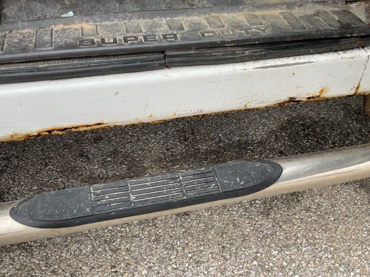 2011-ford-f350-image-2