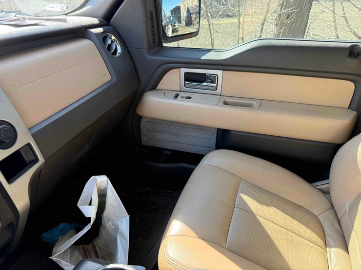 2011-ford-f150-image-23