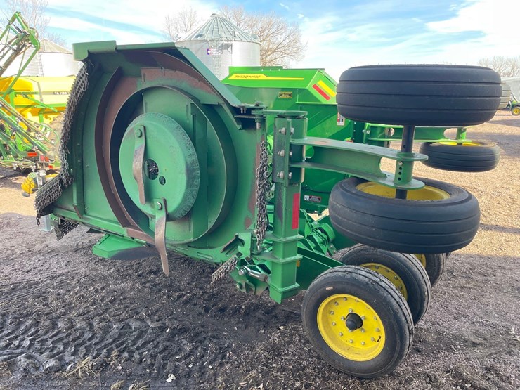 2022-john-deere-fc15r-image-4