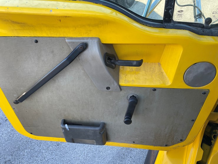 2006-caterpillar-c13-image-42