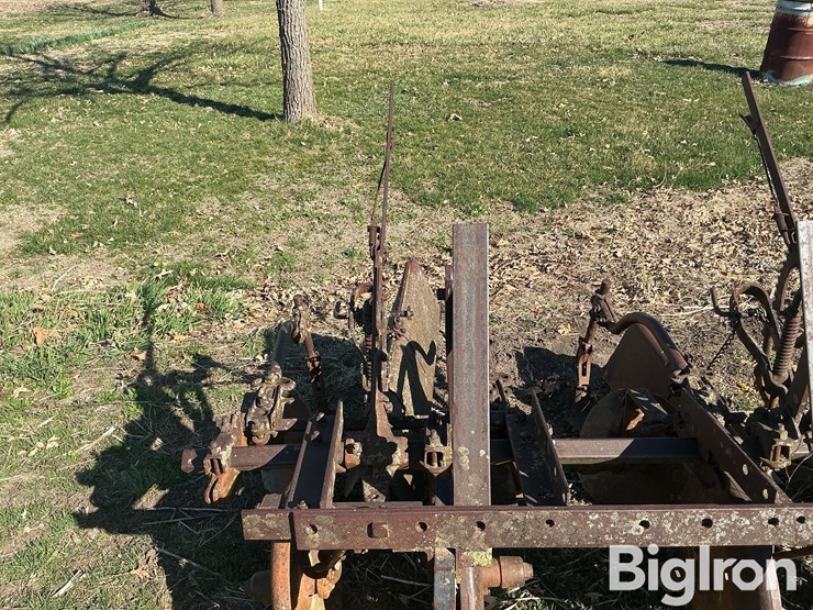 2-row-cultivator/hiller-image-15