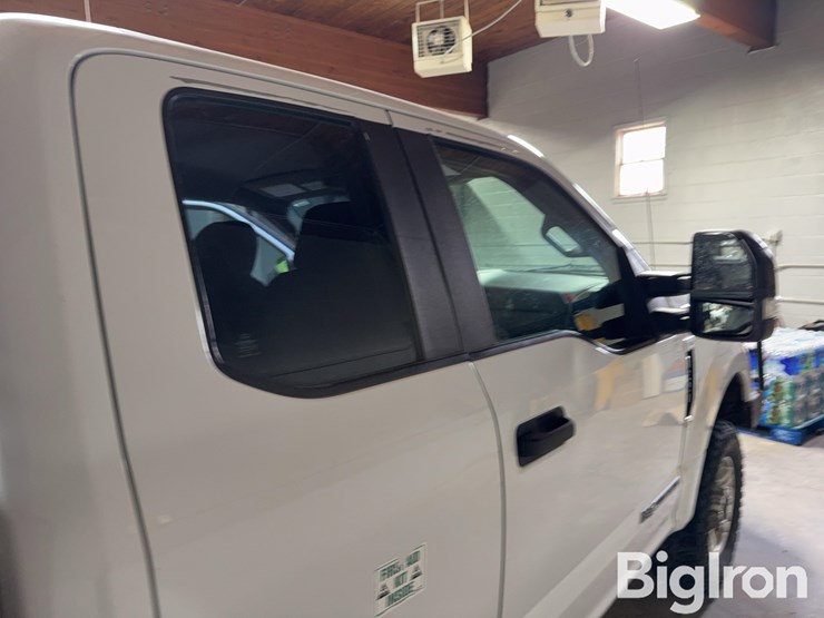 2017-ford-f350-image-10