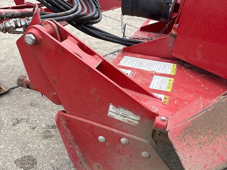 2023-buhler-y1531-15ft-batwing-mower-image-11