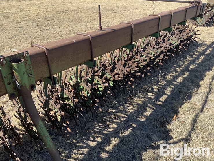 john-deere-30-image-12