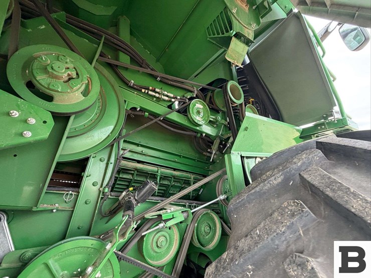 2023-john-deere-s780-image-40