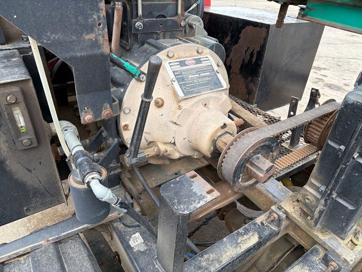 1997-ford-e350-image-28