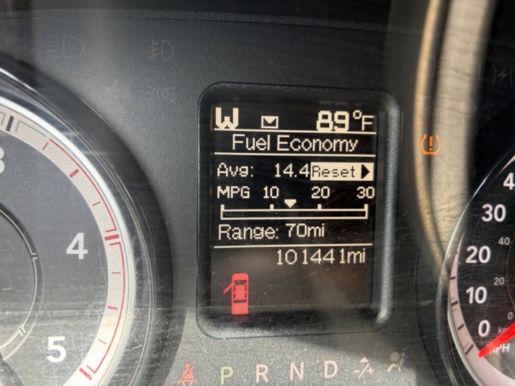 2018-dodge-2500-image-14