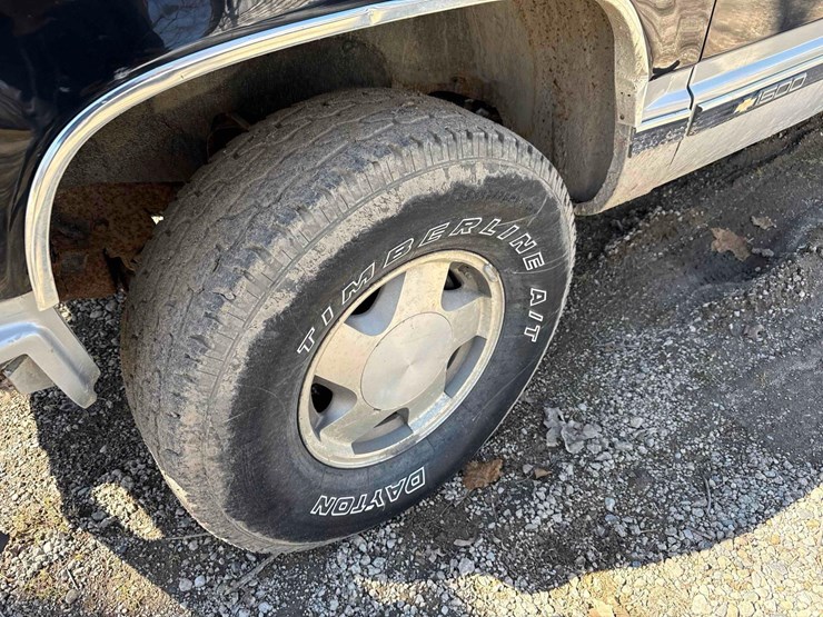 1995-gmc-1500-image-10