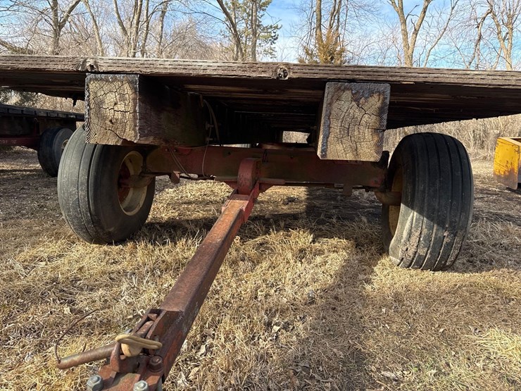 9ft-x-24ft-wooden-flatbed-image-11