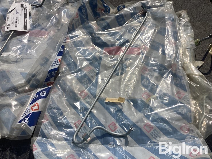 new-holland-35-image-4