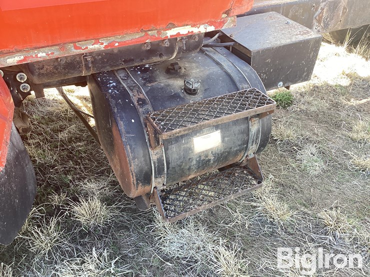 1978-ford-8000-image-11