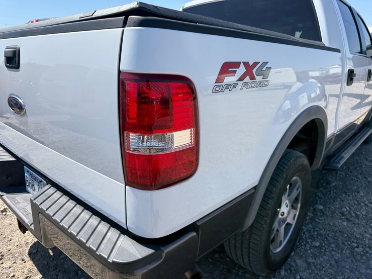 2005-ford-f150-image-13