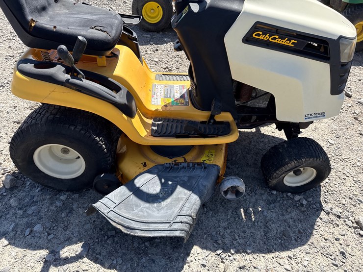 cub-cadet-ltx1045-image-10
