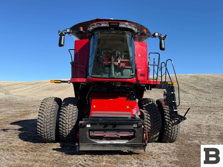 2025-case-ih-8260-image-8
